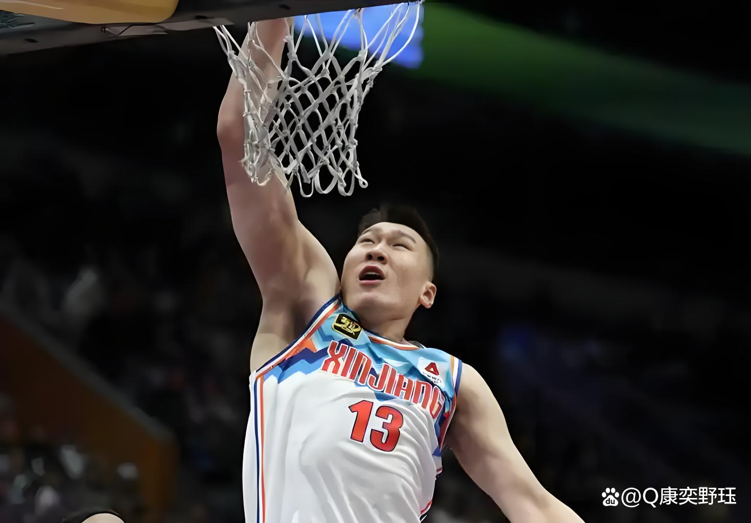 深圳男篮训练开放日；加时末段远射贴柱引欢呼；荷甲在即；数据趋势出现新变化的简单介绍