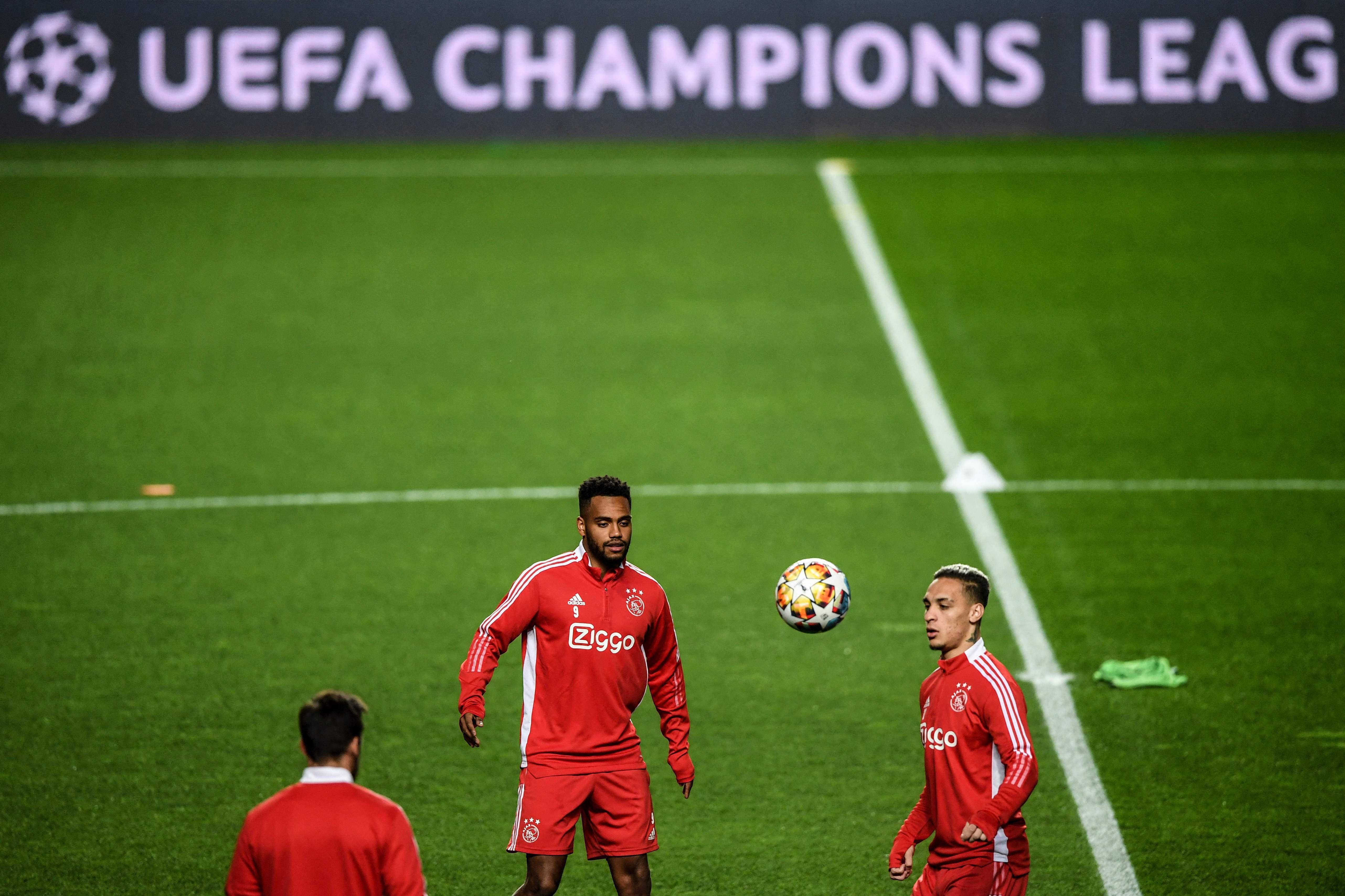 aiyouxi-转会期新疆广汇备战欧冠今夜费耶诺德再遭质疑——荷甲节点到来，媒体一致点评：赛前本菲卡门线救险-aiyouxi